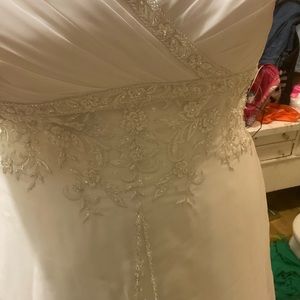 Mori Lee by Madeline Gardner white wedding Dress